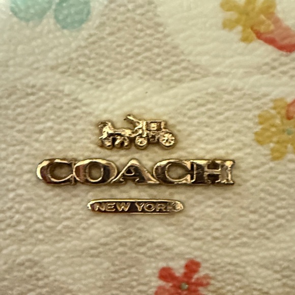 Coach Floral Print Wallet with Gold Chain - Picture 6 of 7
